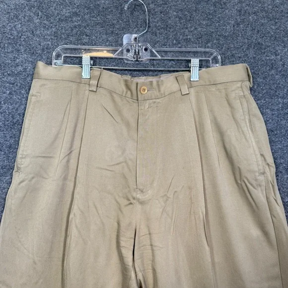 Tommy Bahama Chino Pants Mens 38x30 100% Silk Khaki Relaxed Pleated Old Money - Picture 3 of 13